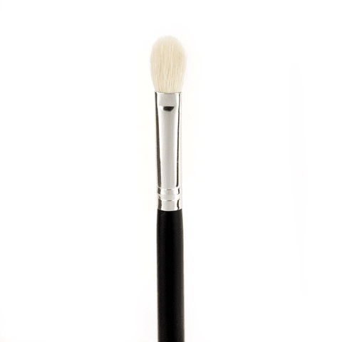 Crown pro blending fluff brush